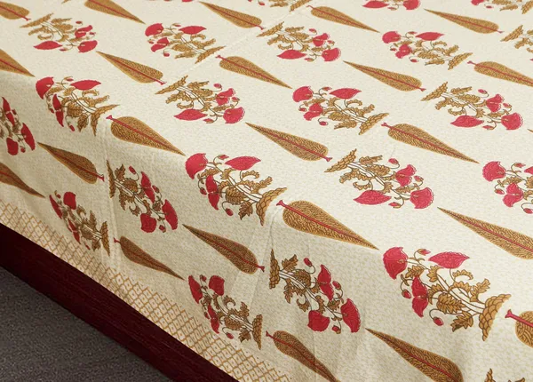 Orange_Cotton_Rajwada_Empire_Bloom_Double_Bedsheet_With_Pillow_Cover_108_X_108_Cm